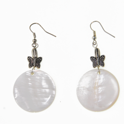 Pendientes de nacar y mariposita