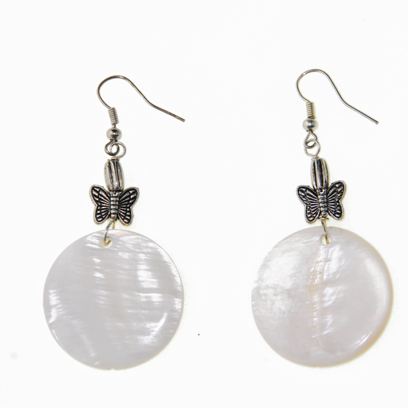Pendientes de nacar y mariposita